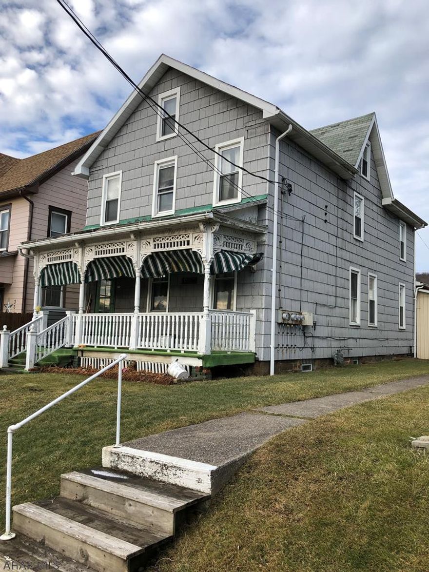 Nice multi-unit. Needs some TLC. Live in one, rent the other 2. Detached 1 car garage. Oil furnace heats all units but each unit also has separate electric  heat. Natural gas available.