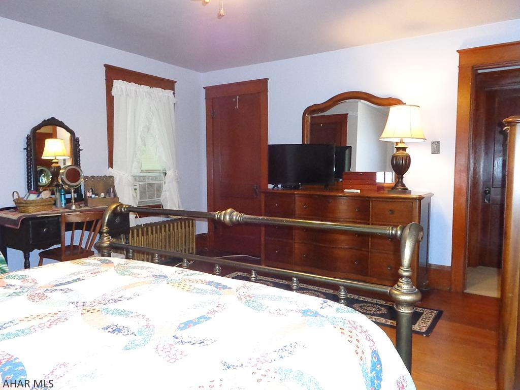 Unknown - Residential