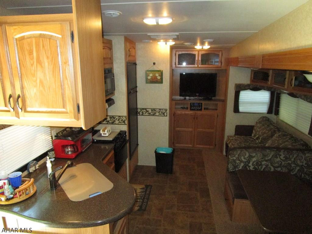 Glendale Yearound - Residential