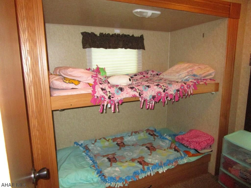 Glendale Yearound - Residential