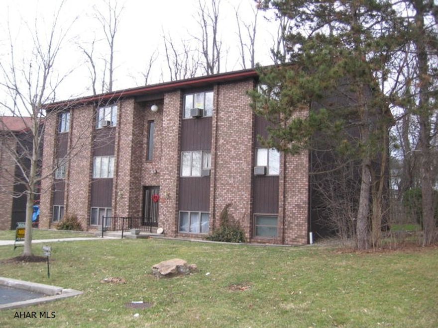 Third floor 2 bedroom condo with full bath. Private porch off the living room with washer and dryer in unit. Quiet worry free living. All applinances, ready to move in.