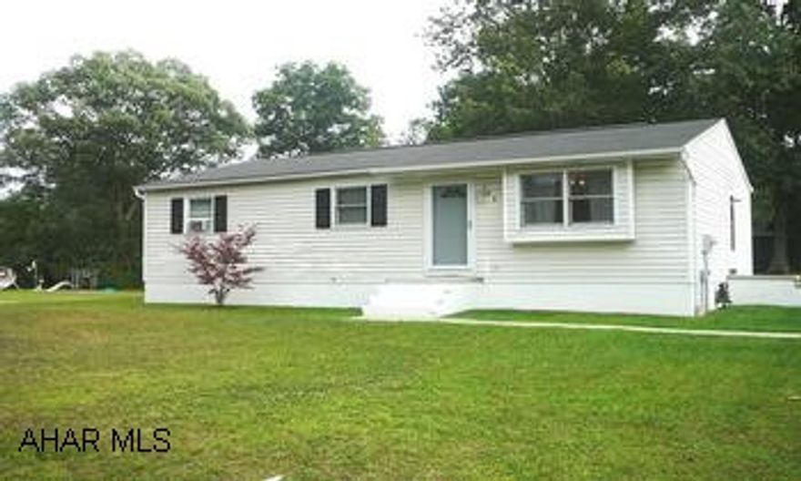 NICE ONE STORY HOME. REMODELED INSIDE AND SITUATED ON A LARGE LOT. OFF STREET PARKING. APP. 85X150 LOT PLUS APP. 45X50 LOT. NICE ONE STORY HOME. REMODELED INSIDE AND SITUATED ON A LARGE LOT. OFF STREET PARKING. APP. 85X150 LOT PLUS APP. 45X50 LOT.