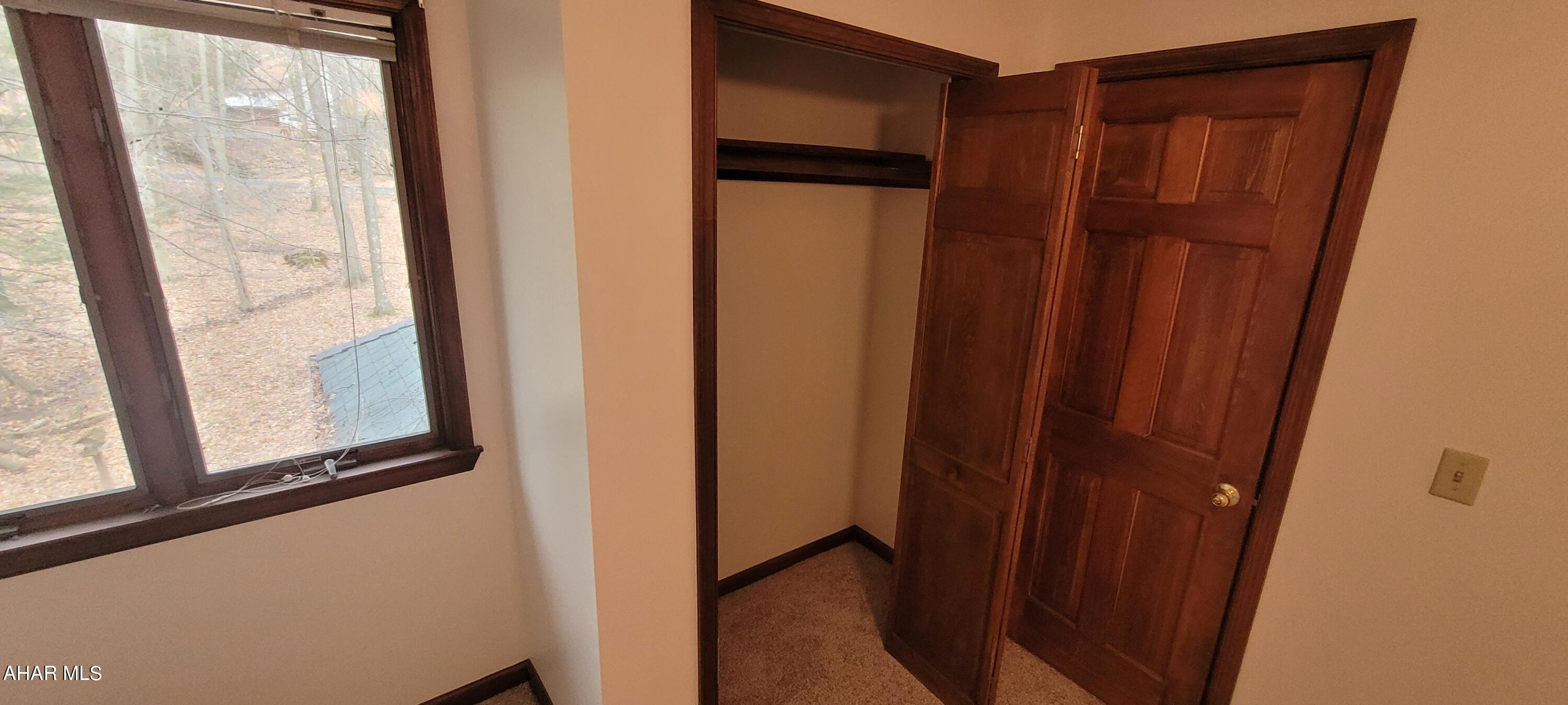 Glendale Yearound - Residential