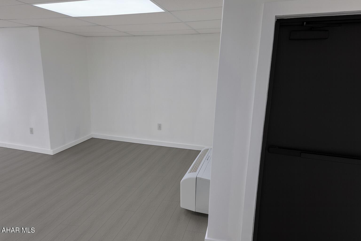 None - Commercial Lease