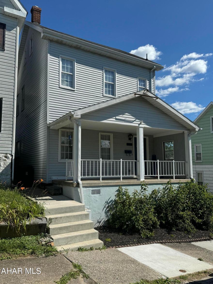 This adorable home is ready for you to make it yours! Move in ready! Lots of space in this one! First floor laundry, eat in kitchen, spacious family room, finished attic, fenced in yard for safety of pets/kids! Call listing agent to tour today! Priced to sell!