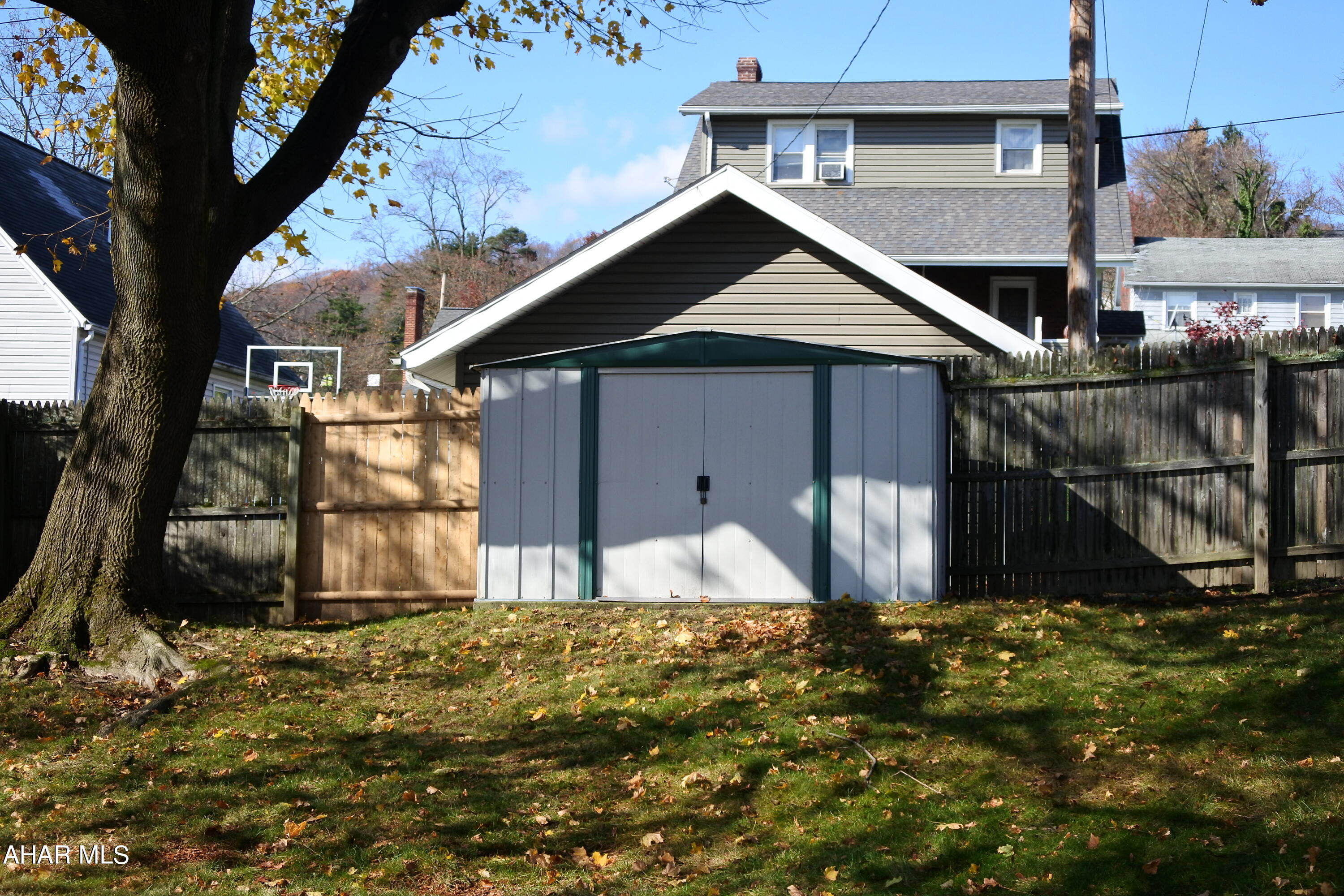 Calvert Hills - Residential