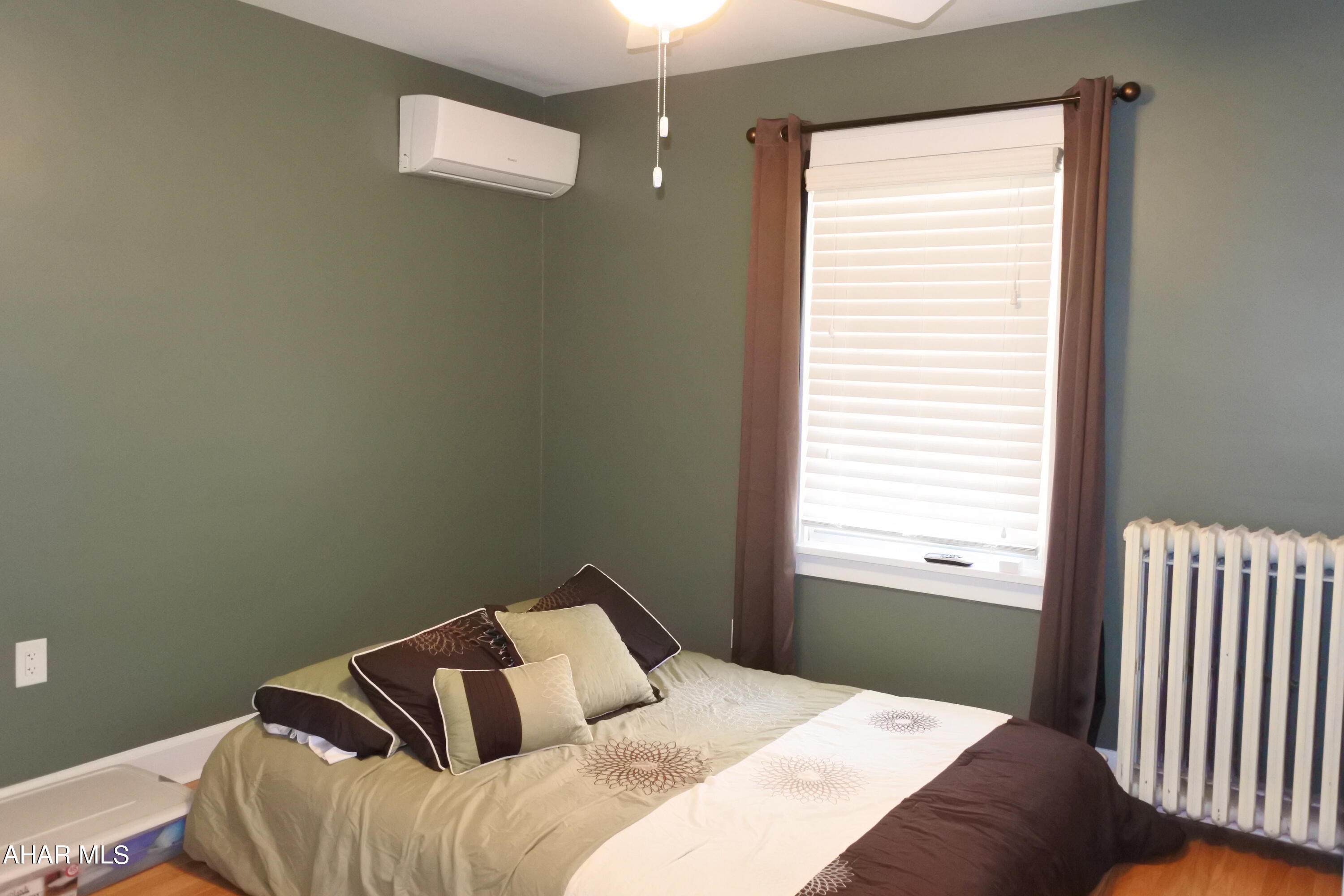 Calvert Hills - Residential