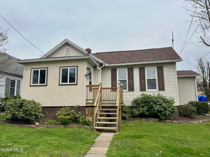 Don't miss this gem of a home in Hunker Borough.  It will move fast!
  Very nice residential neighborhood.  Brand new roof (2022) Newly installed furnace/AC (2018)  Off street parking (2+ spots) Detached one car garage.  2 BR, 1 bath.  The unfinished basement boasts a lot of potential with a cozy woodburning stove.  Call today!