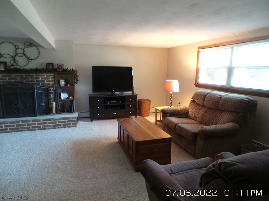 Holiday Manor - Residential