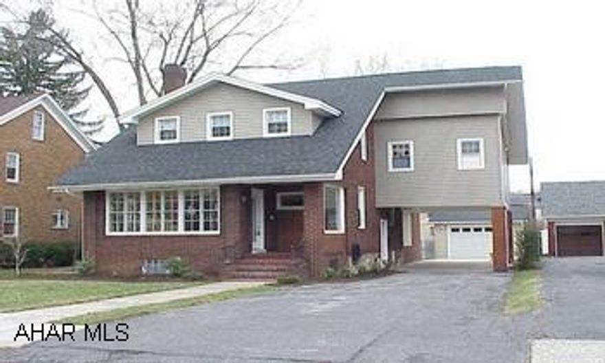 Absolutely gorgeous from top to bottom.  New hardwood floors, custom oak kitchen, new baths, & 2nd floor laundry.  All new mechanics, 2 gas furnaces with a/c Aprilaire Cleaners. Absolutley gorgeous from top to bottom.  New hardwood floors, custom oak kitchen, new baths, & 2nd floor laundry.  All new mechanics, 2 gas furnaces with a/c & Aprilaire Cleaners.