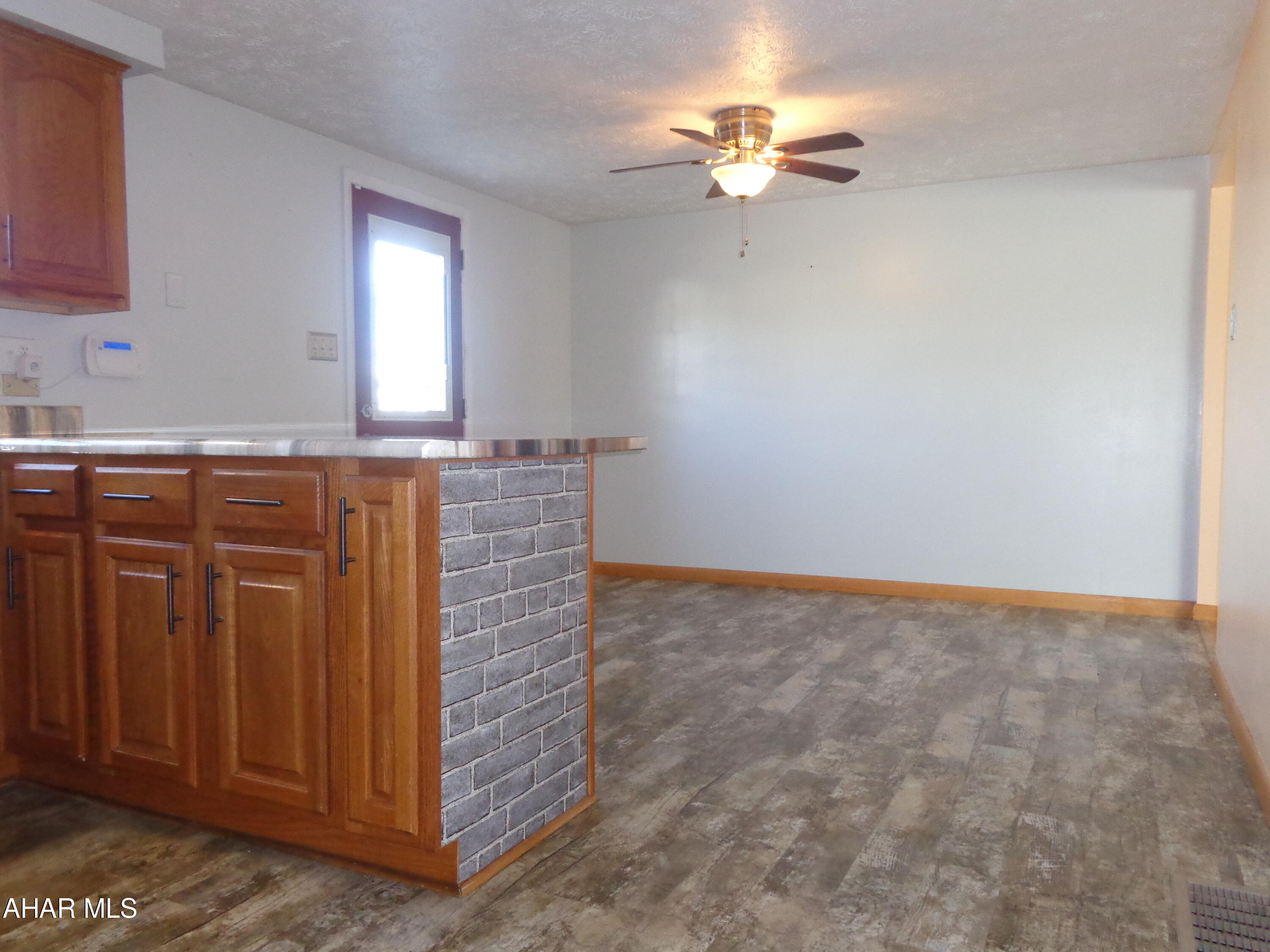 Maple Hollow - Residential