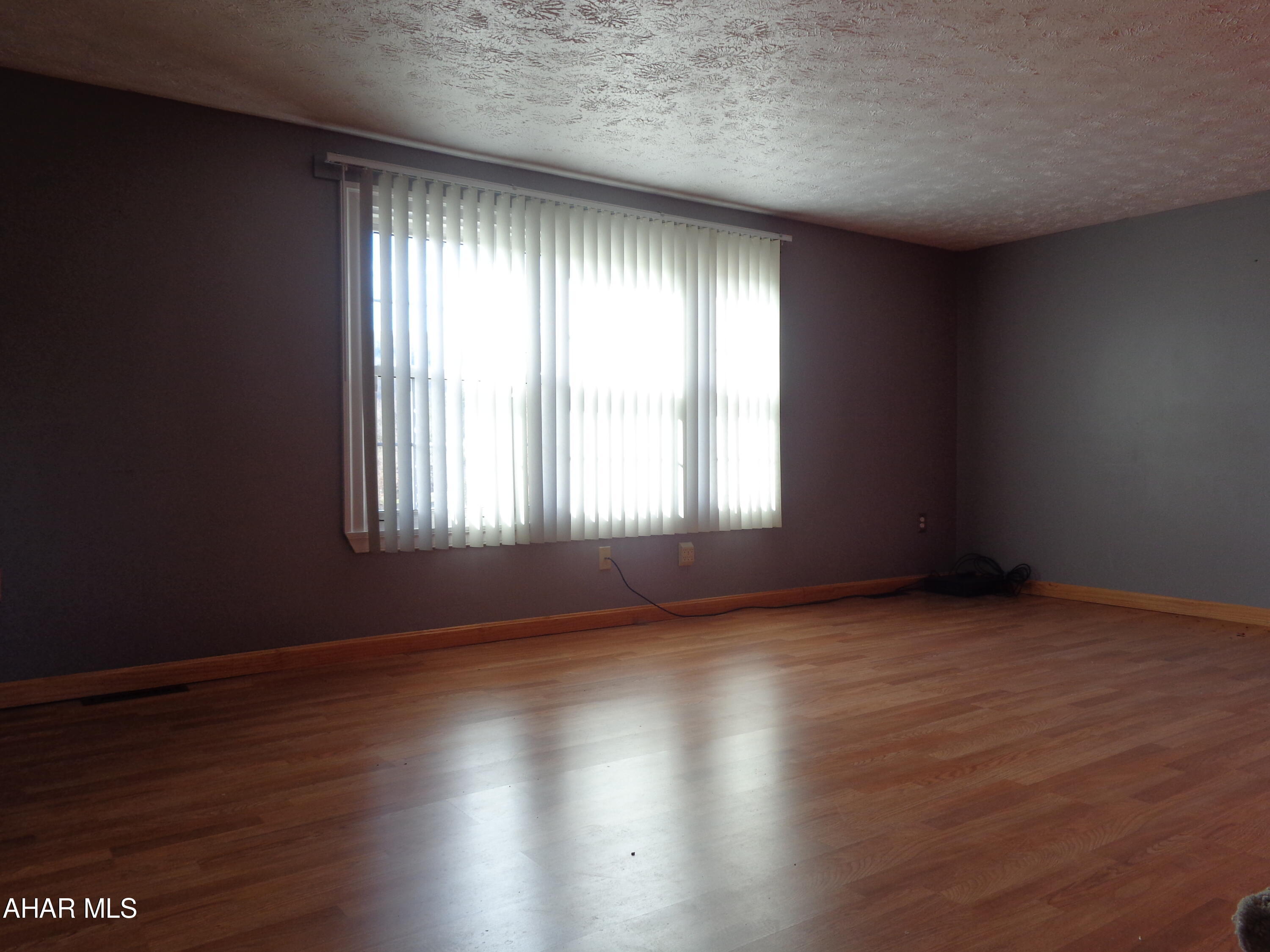 Maple Hollow - Residential