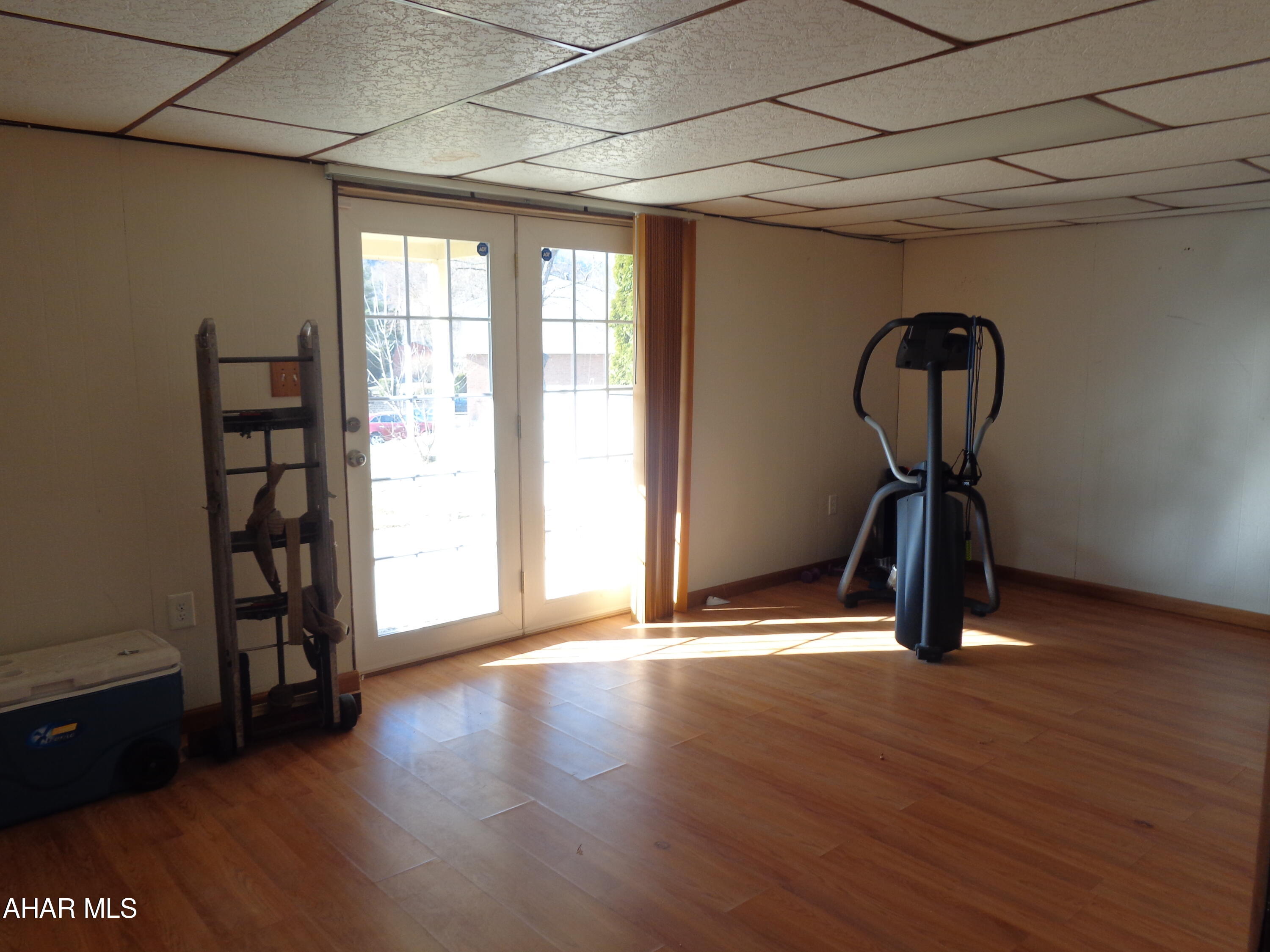 Maple Hollow - Residential