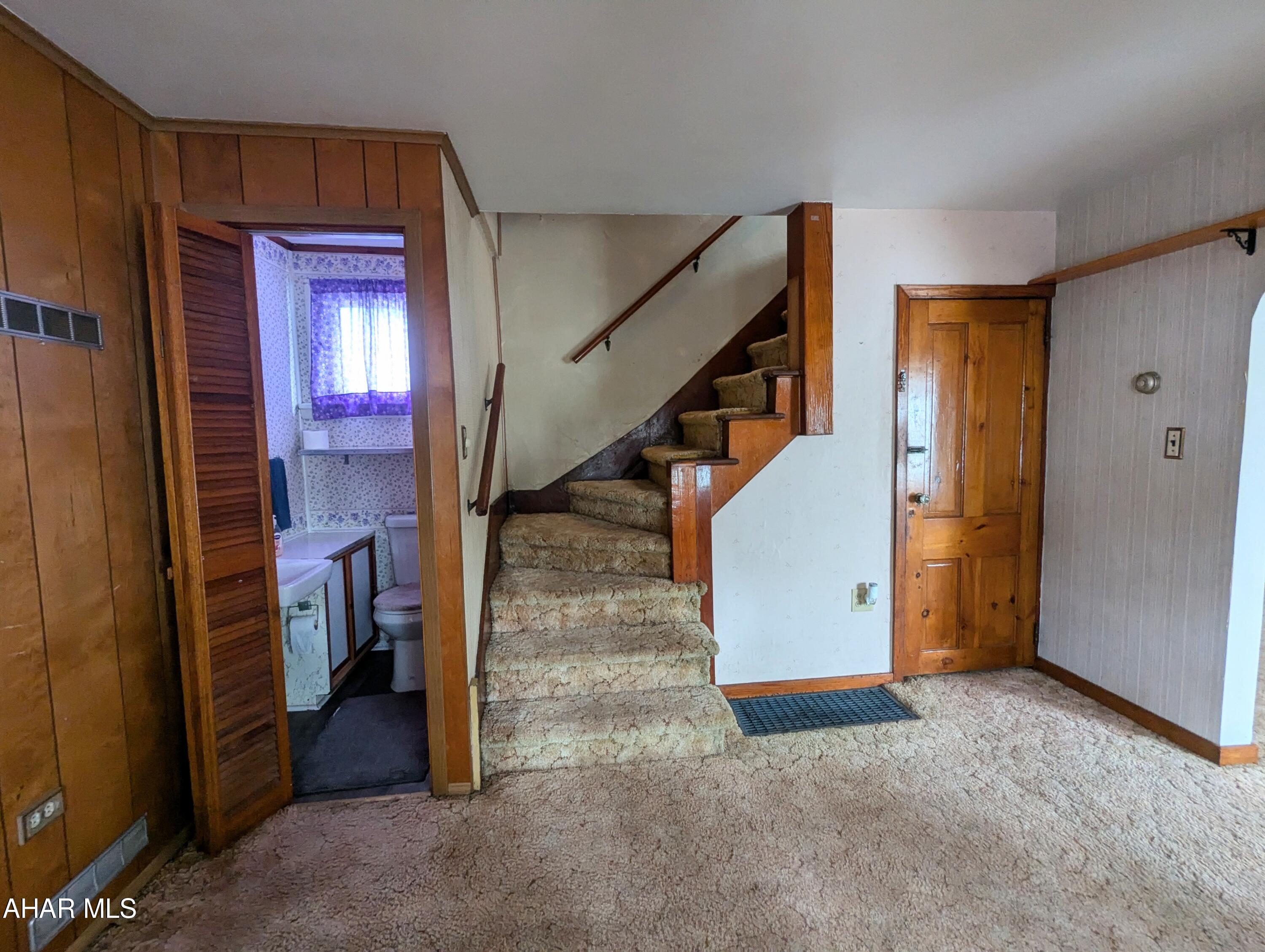 Juniata - Residential