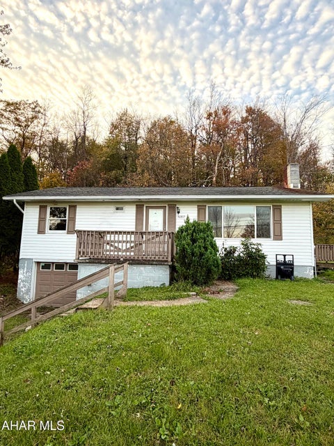 Photo for 3087 Coupon Gallitzin Road