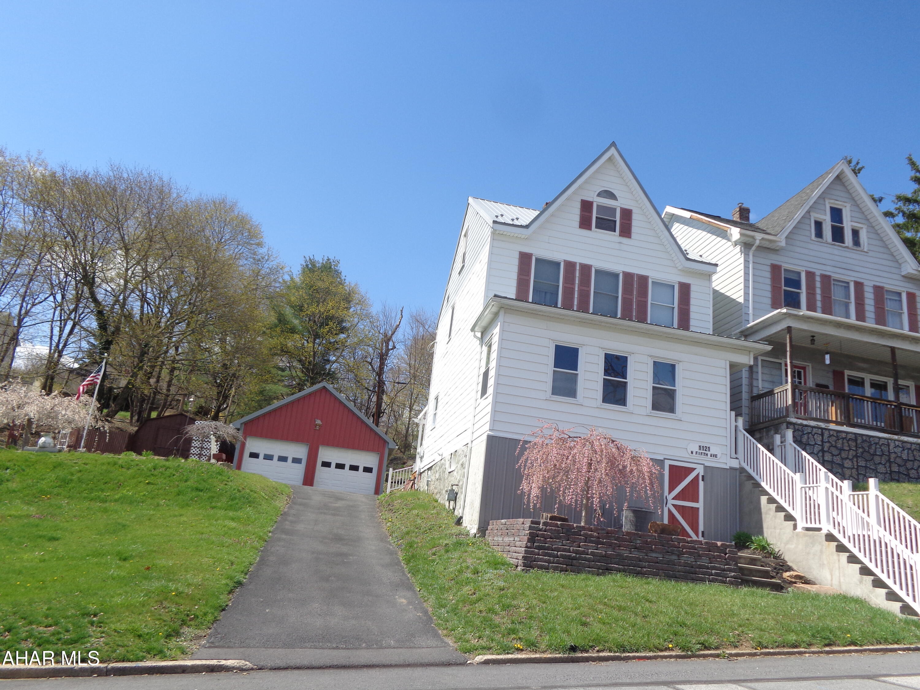 Juniata - Residential