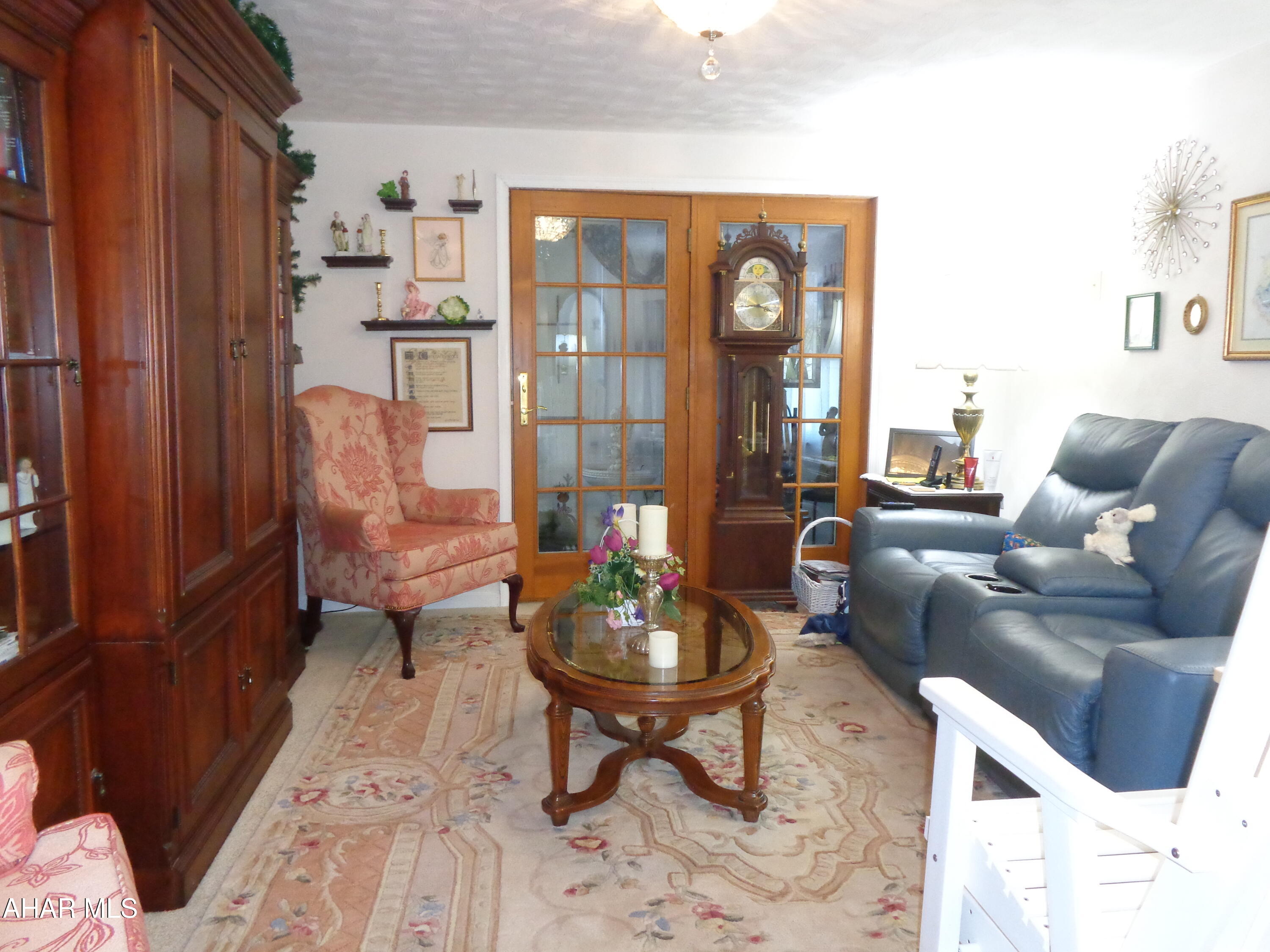 Juniata - Residential