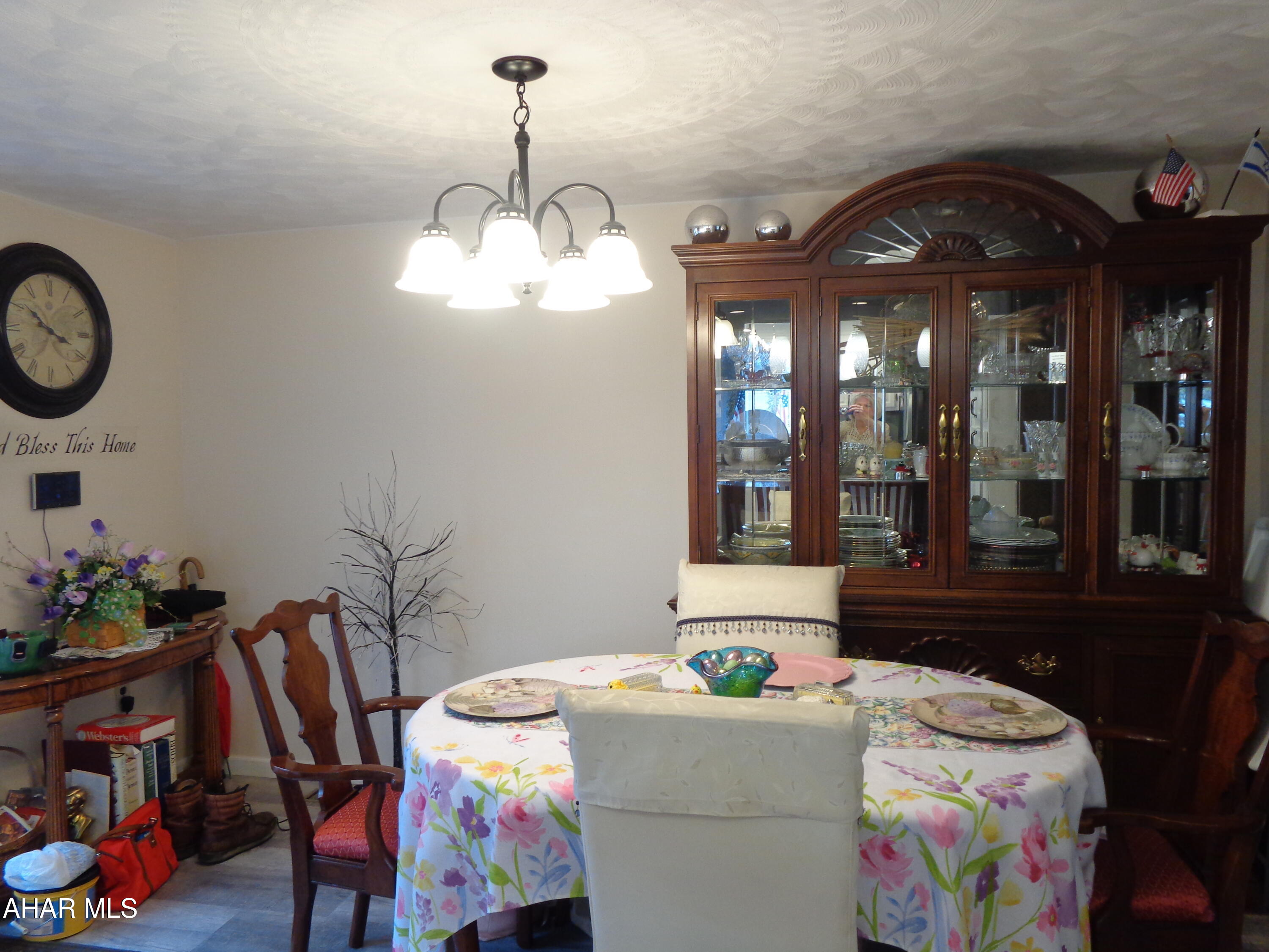 Juniata - Residential