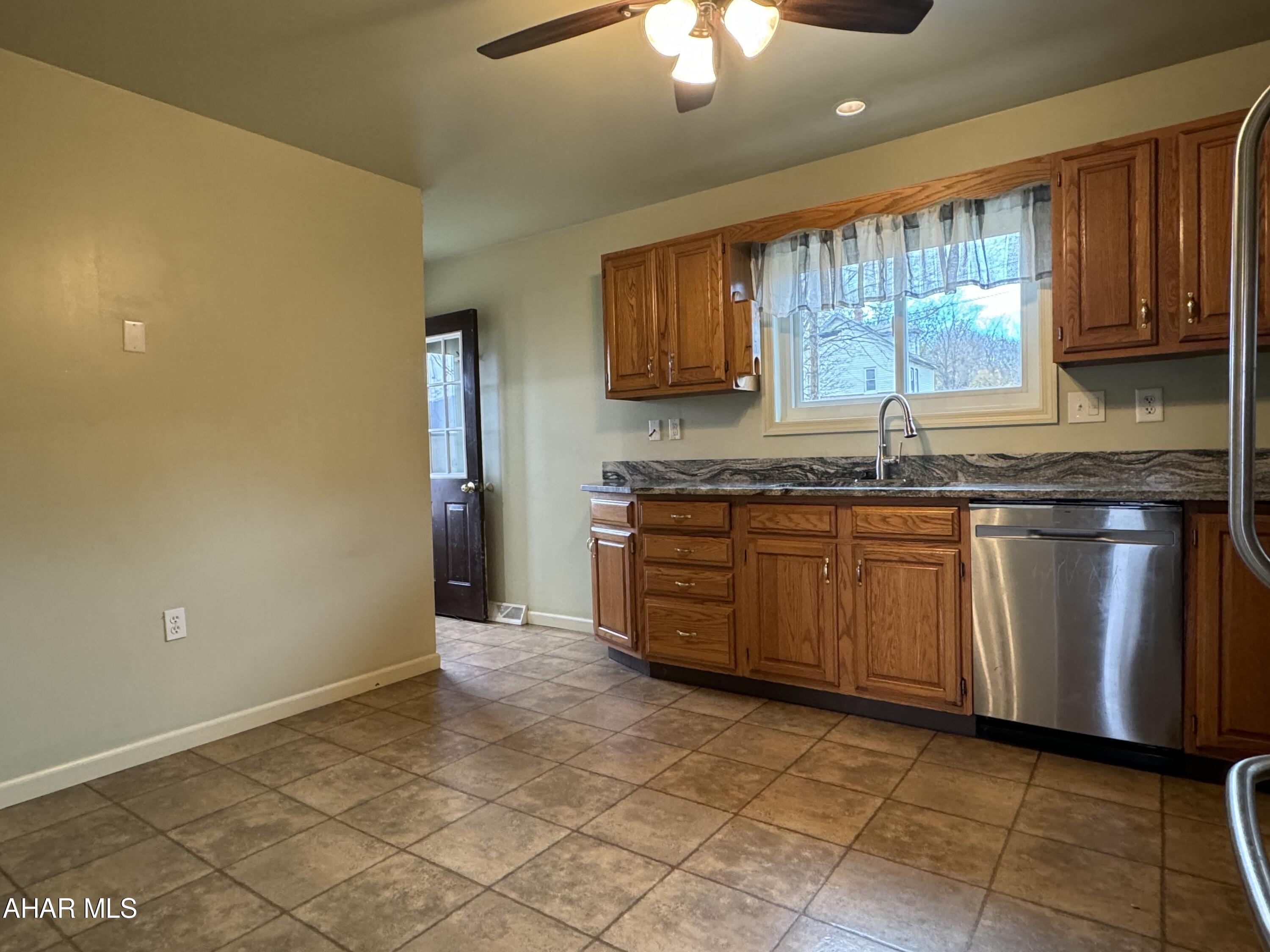 Juniata - Residential