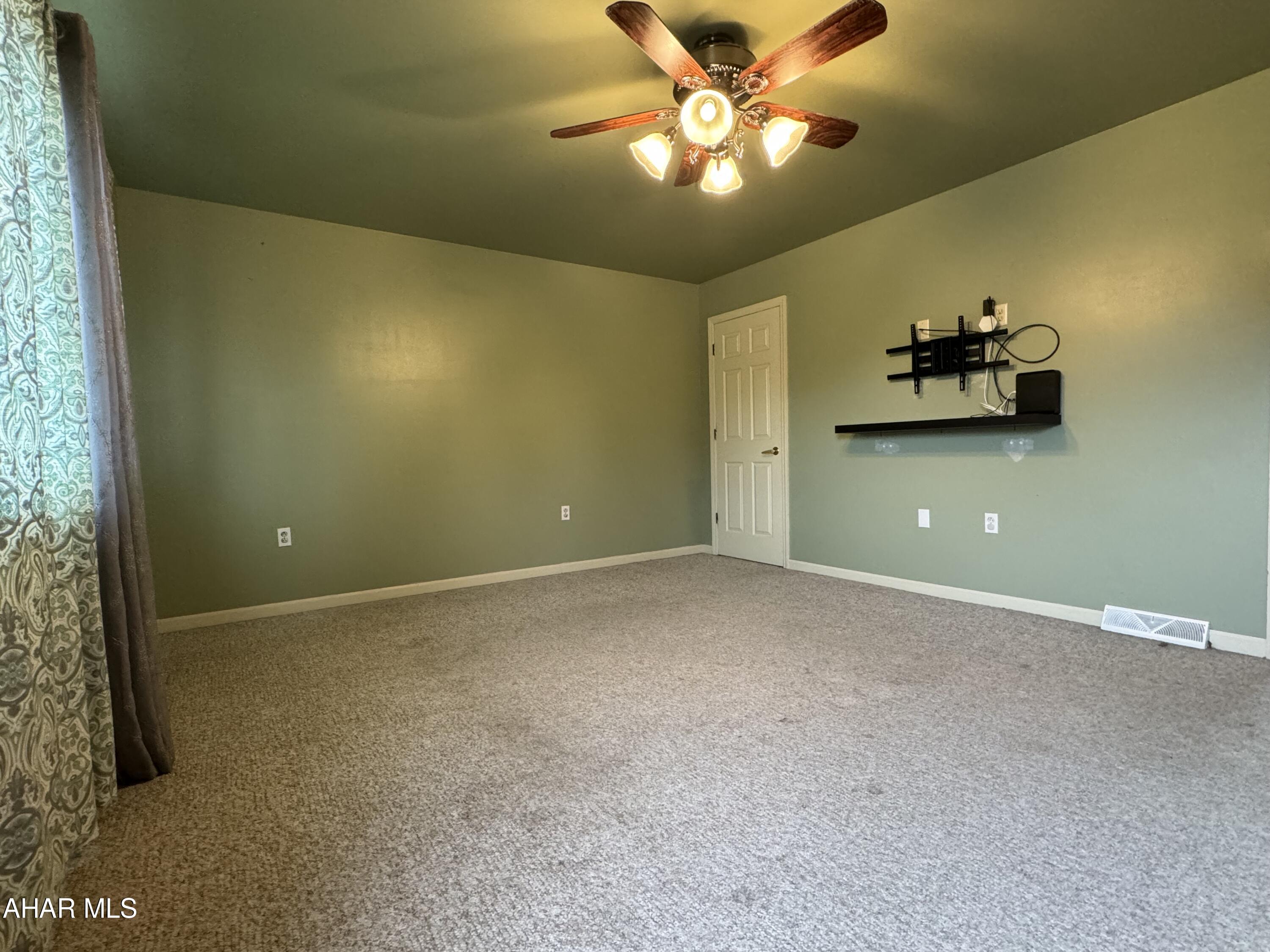 Juniata - Residential