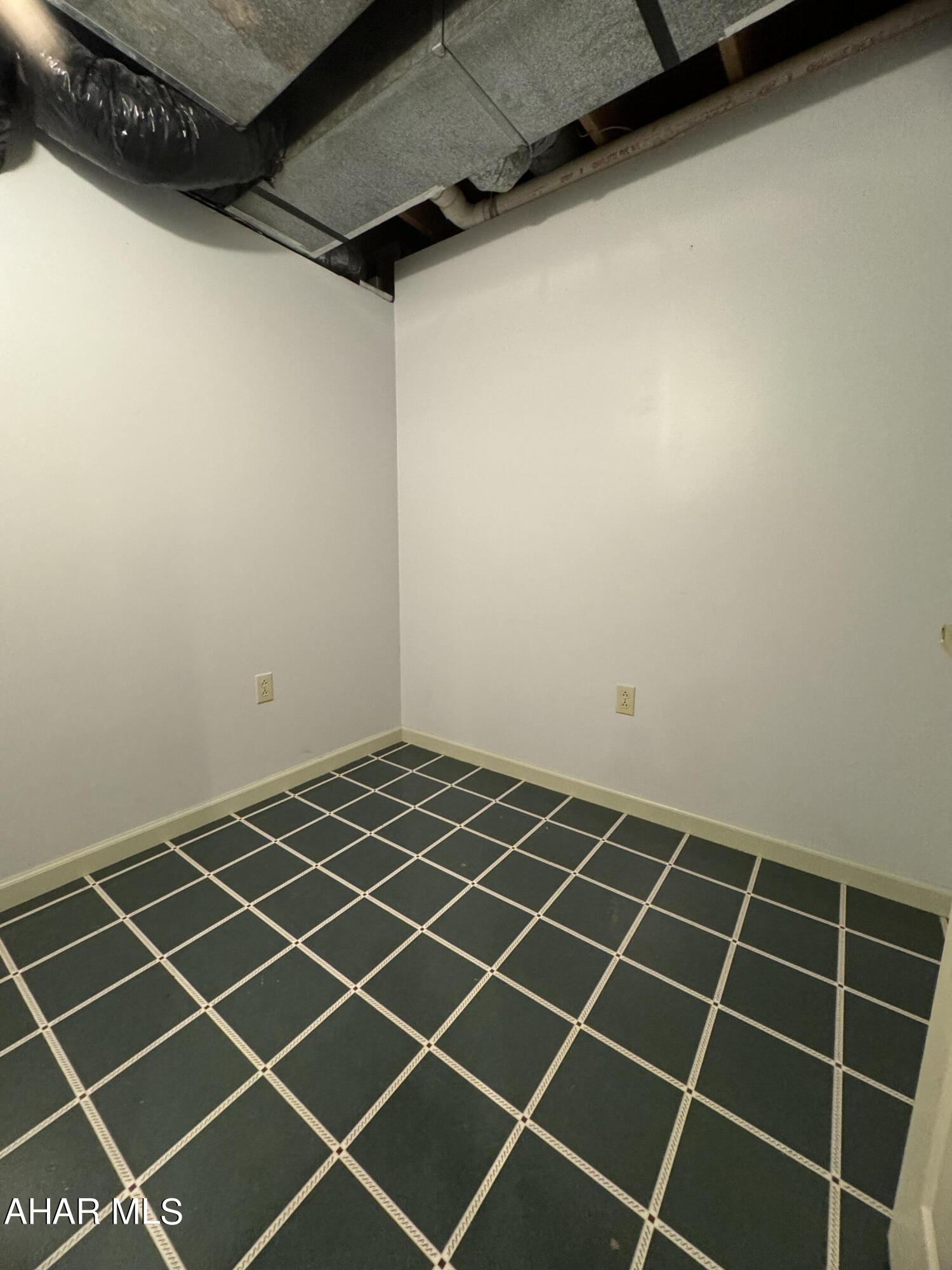 Juniata - Residential