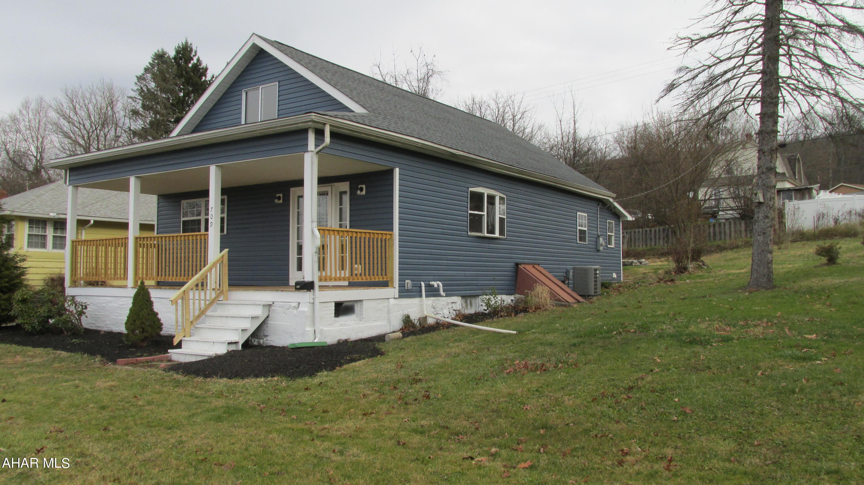 Lakemont - Residential