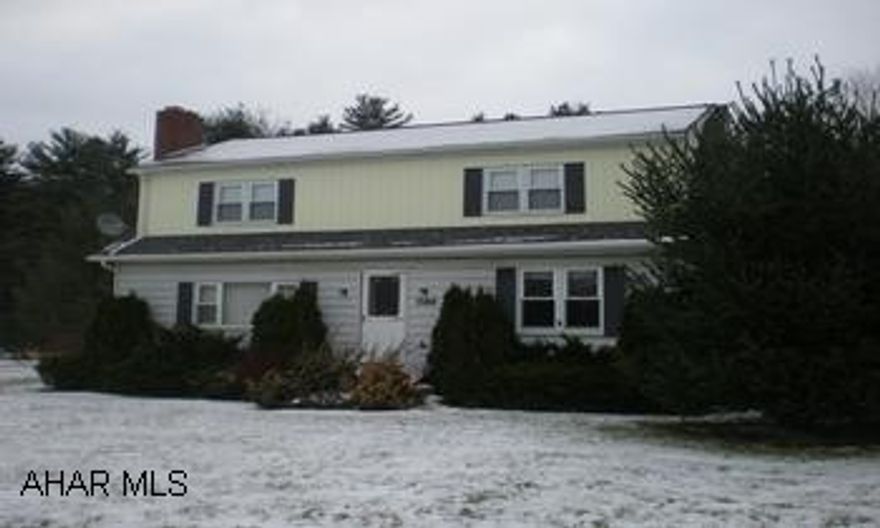 Beautiful two story home on level lot. Interior recently remodeled with quality materials. Large living room with fireplace. Custom kitchen. Too many features to list. Call for details. Beautiful two story home on level lot. Interior recently remodeled with quality materials. Large Living room with fireplace. Custom kitchen. Too many features to list. Call for details.