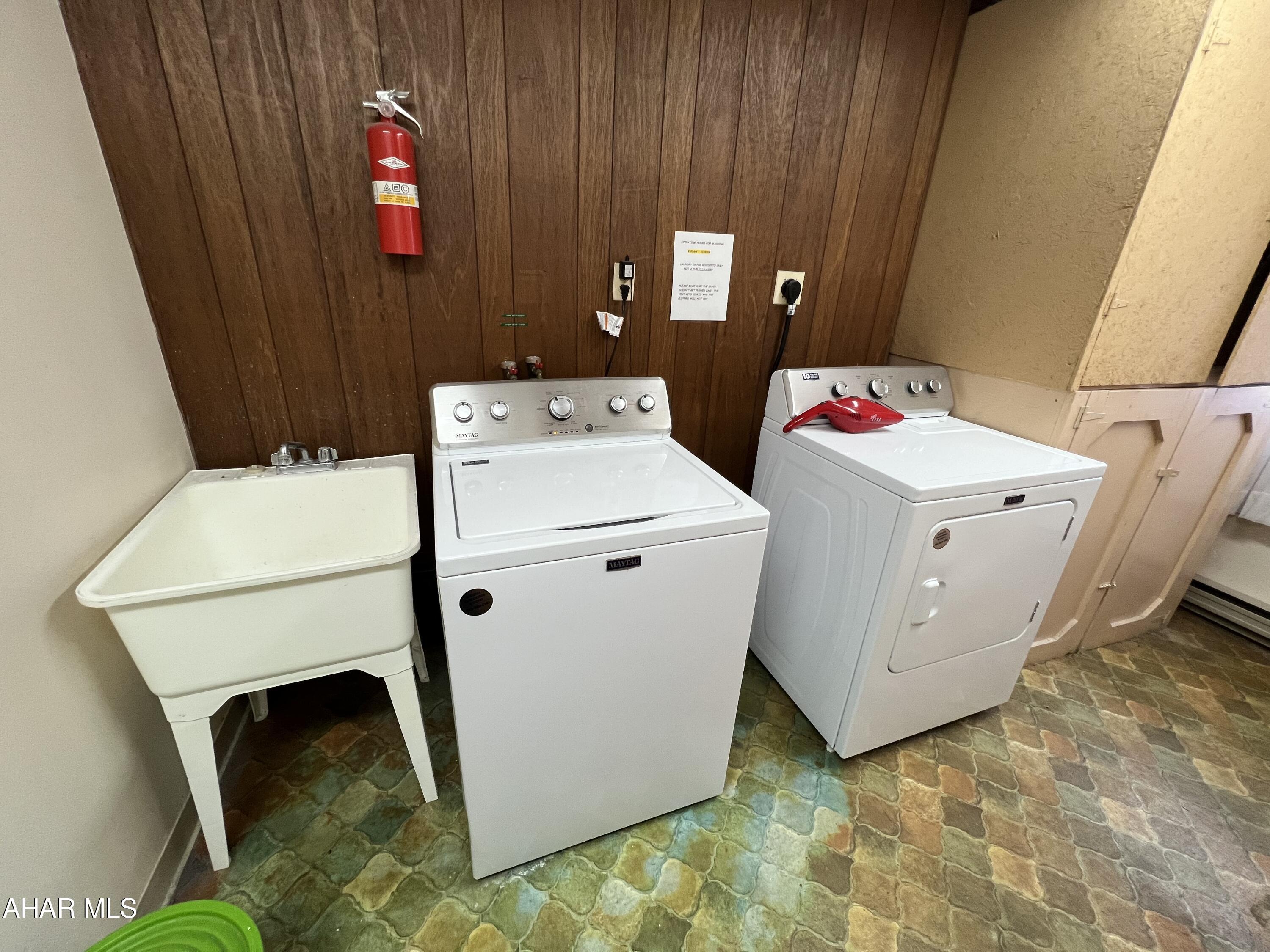 Penn Terrace - Residential