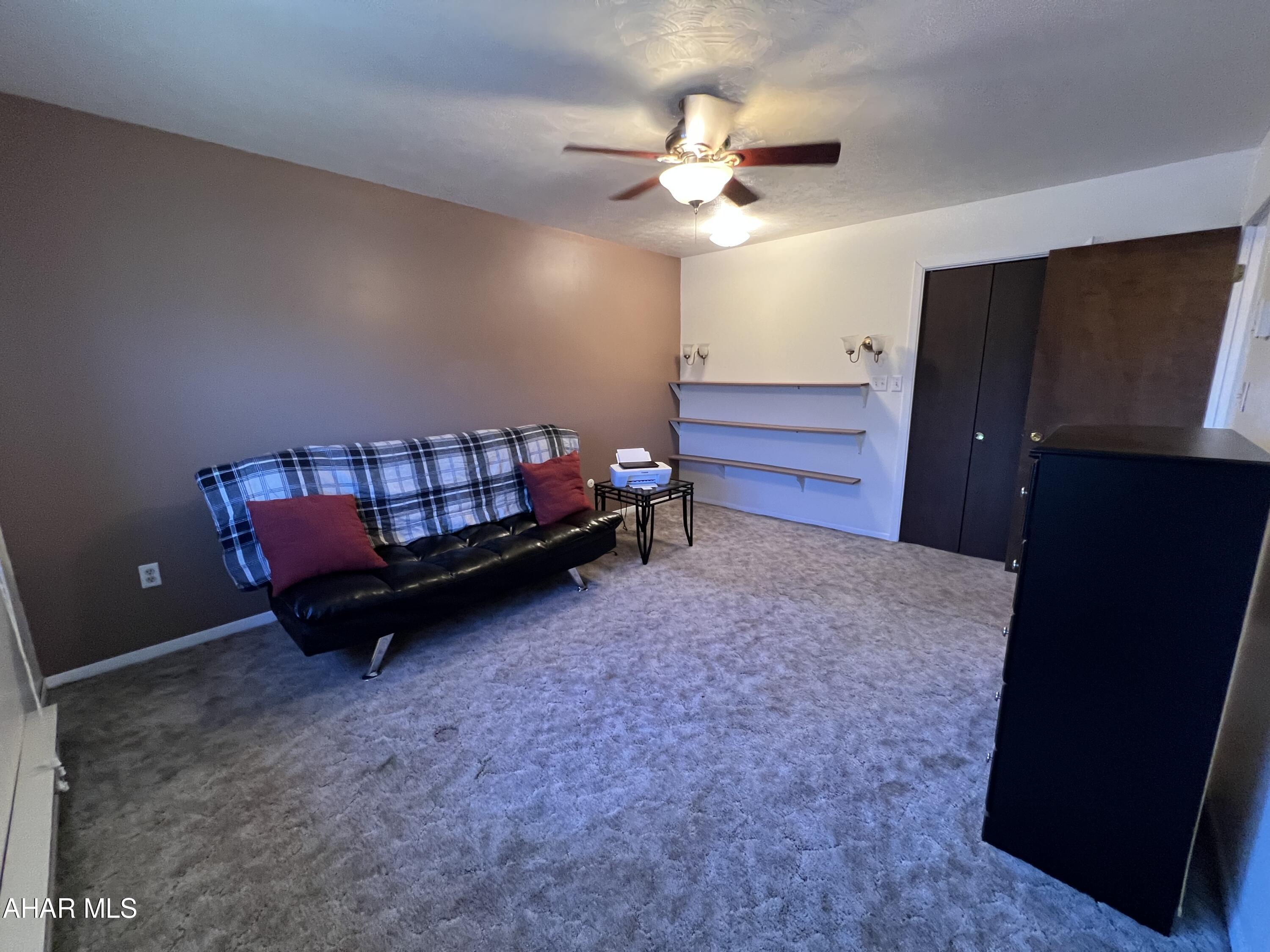 Penn Terrace - Residential