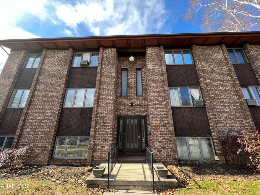 Pristine Condo at Penn Terrace with 2 bedrooms on an upper floor. This unit has a large living room open to a dining area and spacious kitchen. All appliances and furniture included. The full bath with large vanity.   Laundry facilities are shared in the lower level. Condo fee $135.00, covers yard maintenance, snow plowing and shoveling, exterior maintenance, trash, water & sewer.