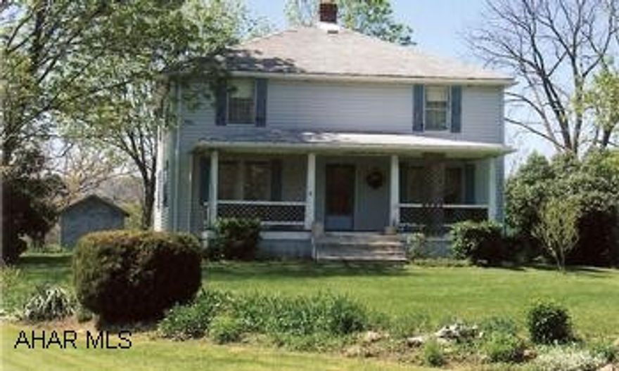 2-Story 4BR/1 1/4 bath home situated on 118.557 acres of pastures and woods. 2-Story farmhouse situated on 118.557 acres. Home has  gracious living rom, hardwood flooring, carpeting, an eating-space kitchen with walk-in pantry, formal dining room, Covered front and back porches, garden space,  pond, fencing, out buildings, barn.  Pasture, woods, pond and trout stream. 65x70 barn with new block foundation.