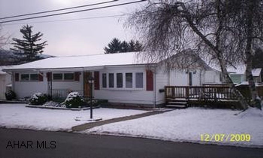 Rancher, 3 bed, 1.75  Bath, Kitchen- Dining comb, Living Room, Full finished basement. Corner lot, very clean, good mechanics, move in condition, Sun Setter Awing, ESP security system, gas fireplace, large deck on back, off street parking.  Laundry area, comes with range, dishwasher and window treatments.