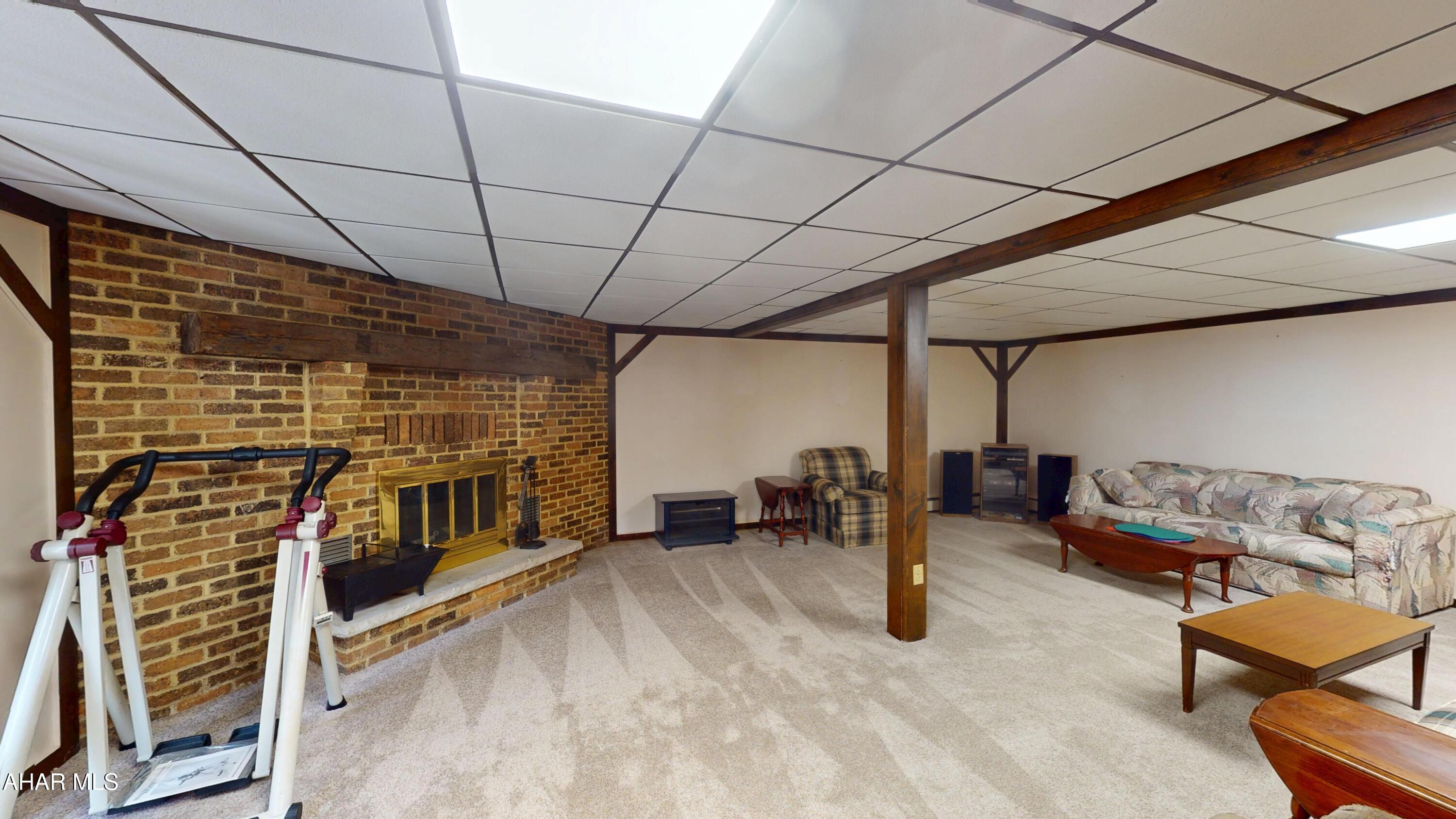 Holliday Heights - Residential