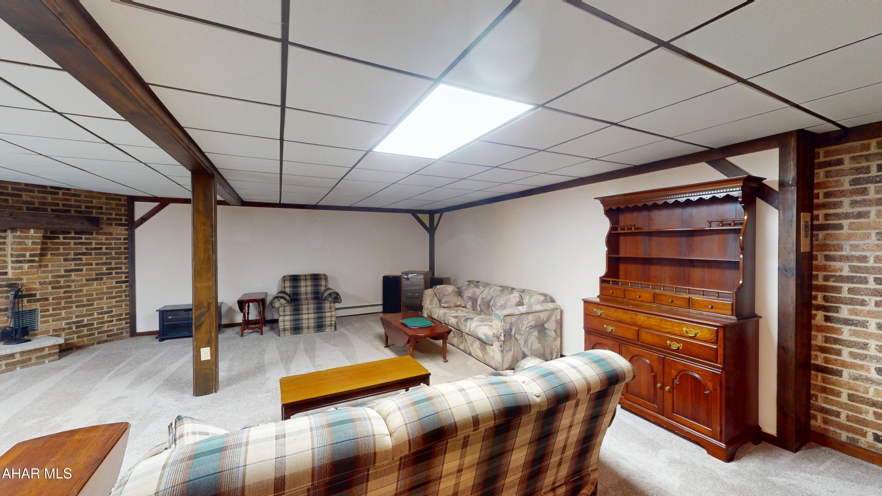 Holliday Heights - Residential