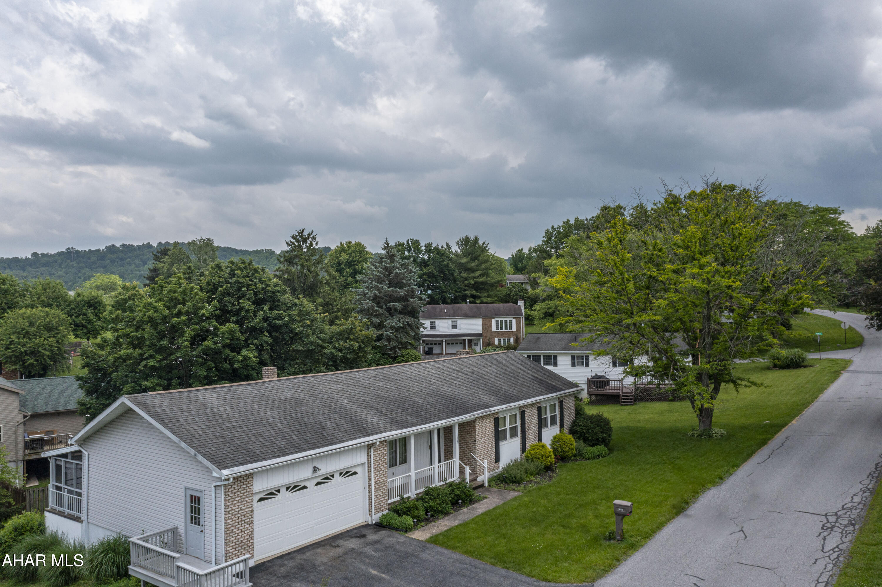 Holliday Heights - Residential