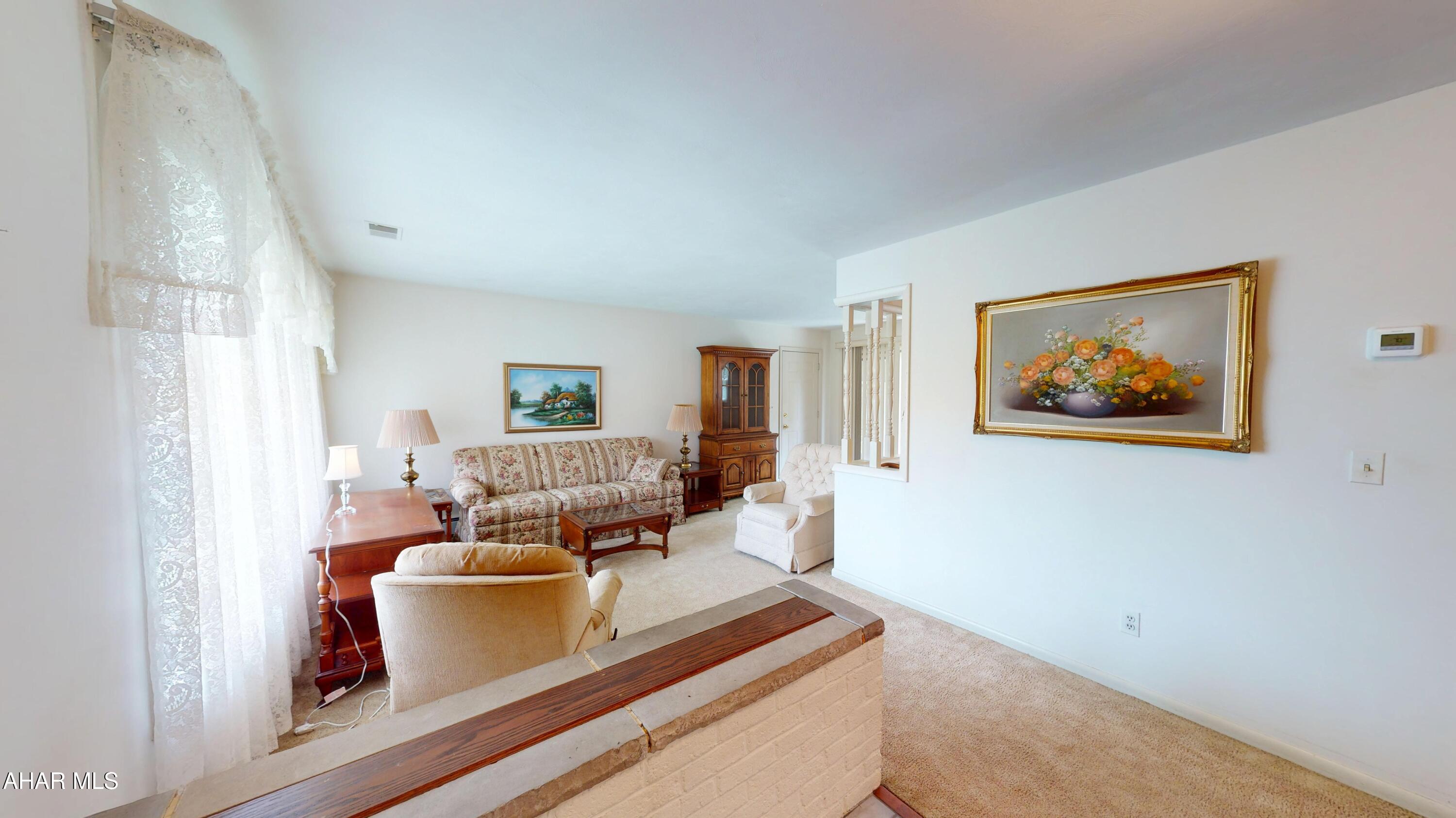 Holliday Heights - Residential