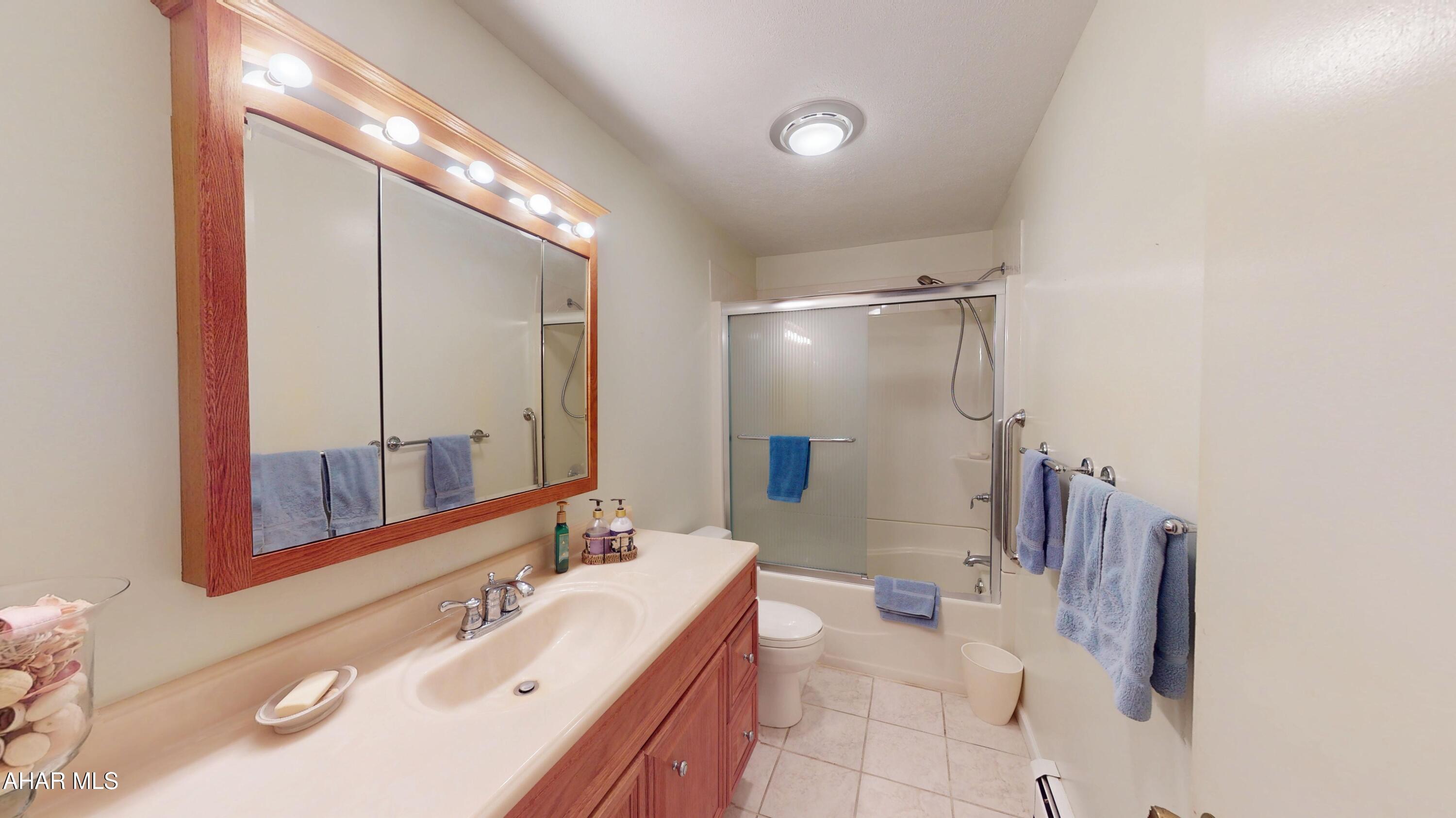 Holliday Heights - Residential