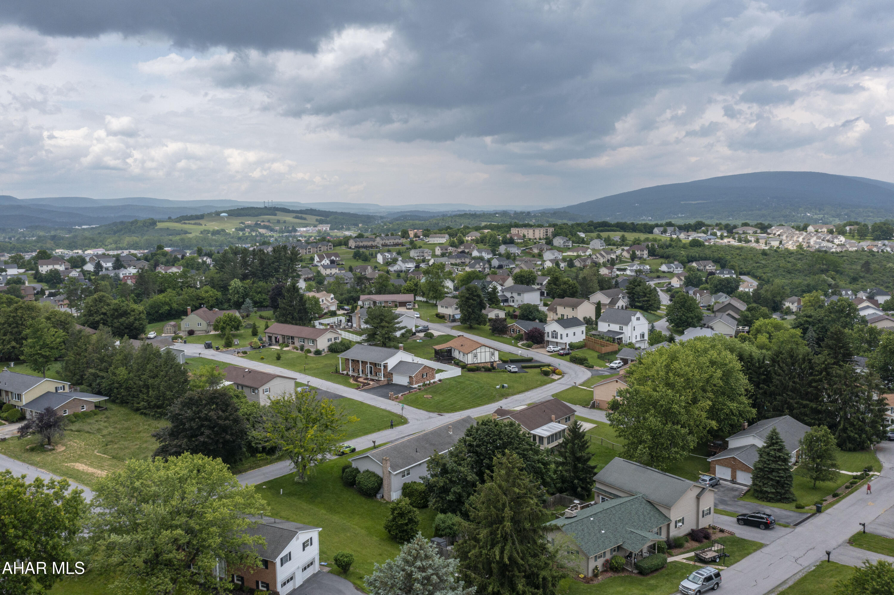 Holliday Heights - Residential