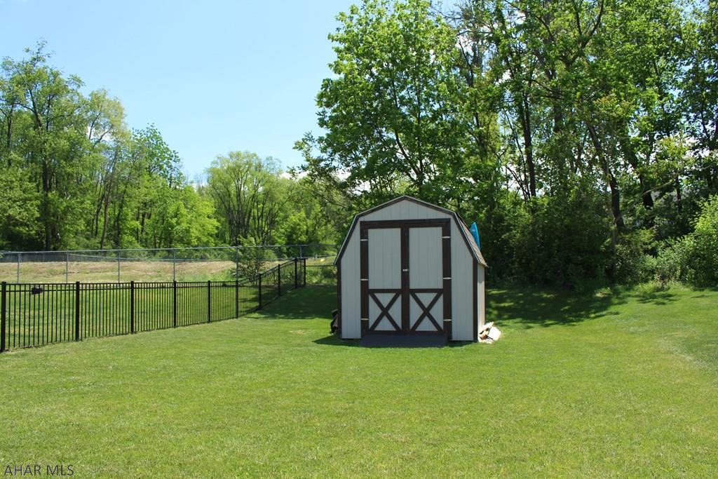 Rolling Hills - Residential