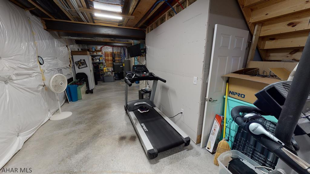 Rolling Hills - Residential