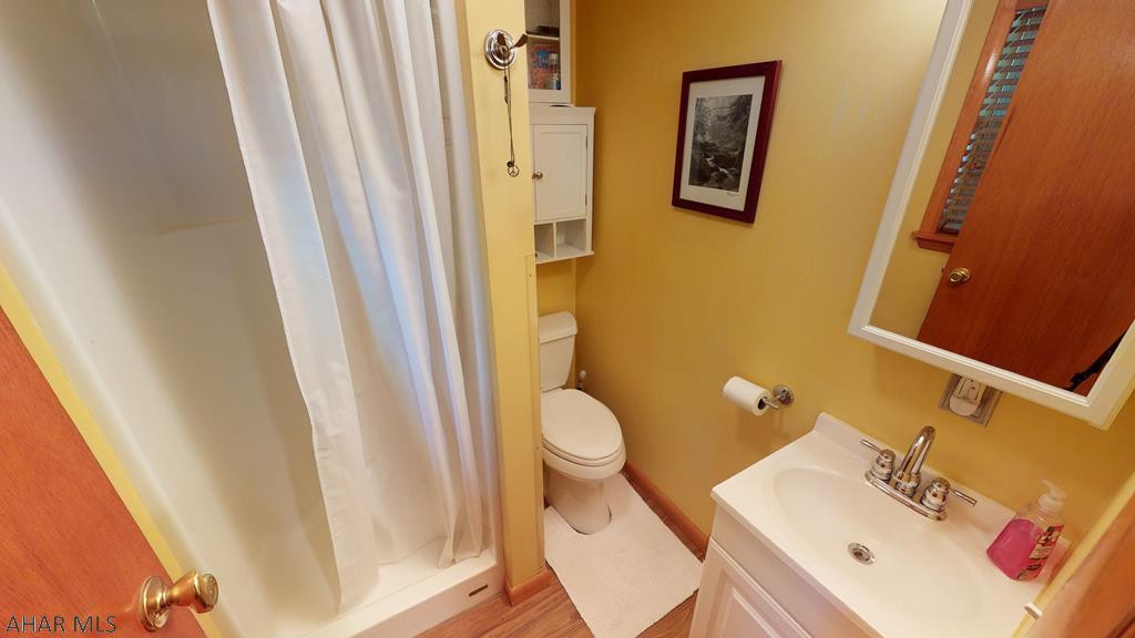 Glendale Yearound - Residential