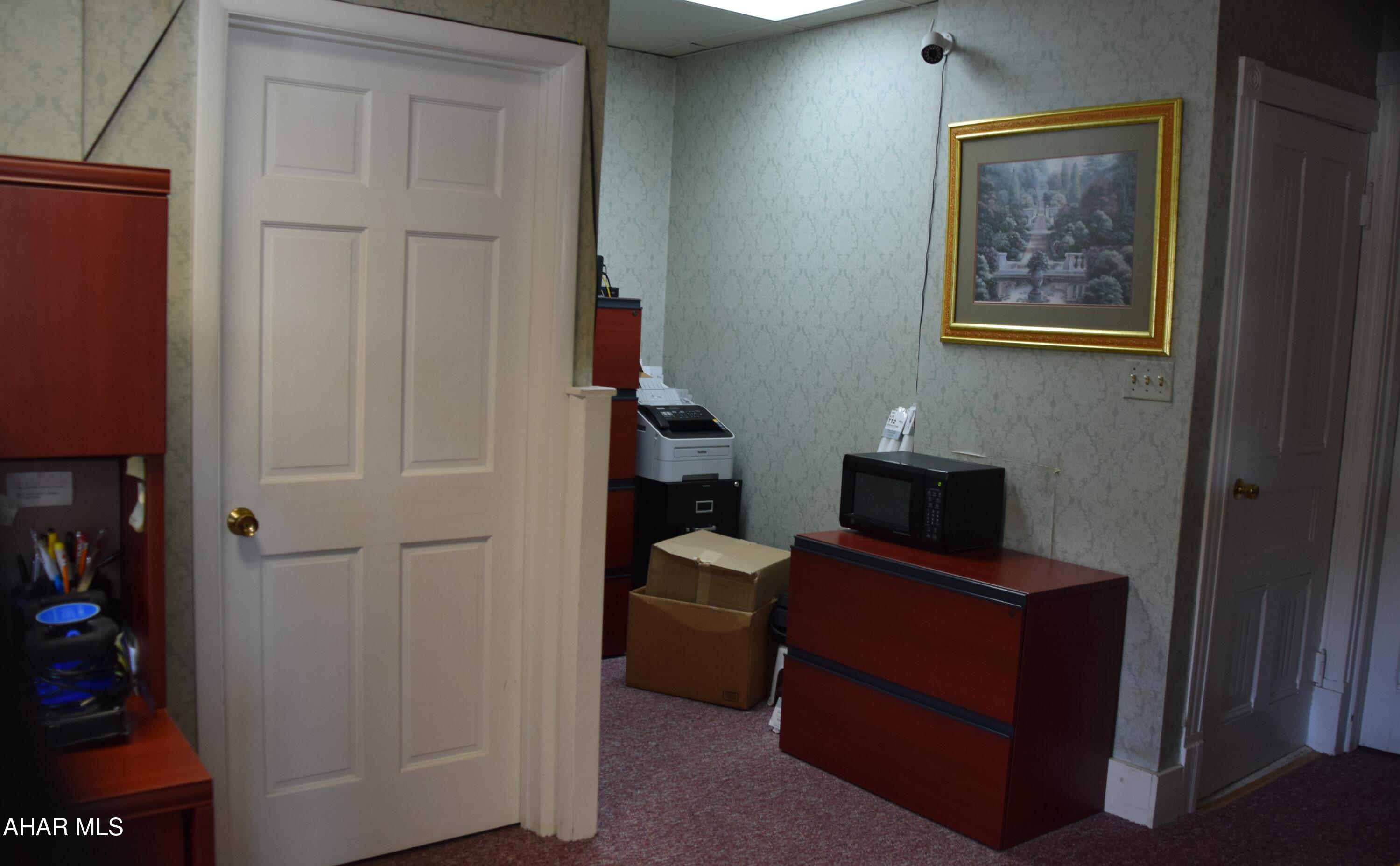 Hollidaysburg - Commercial Sale