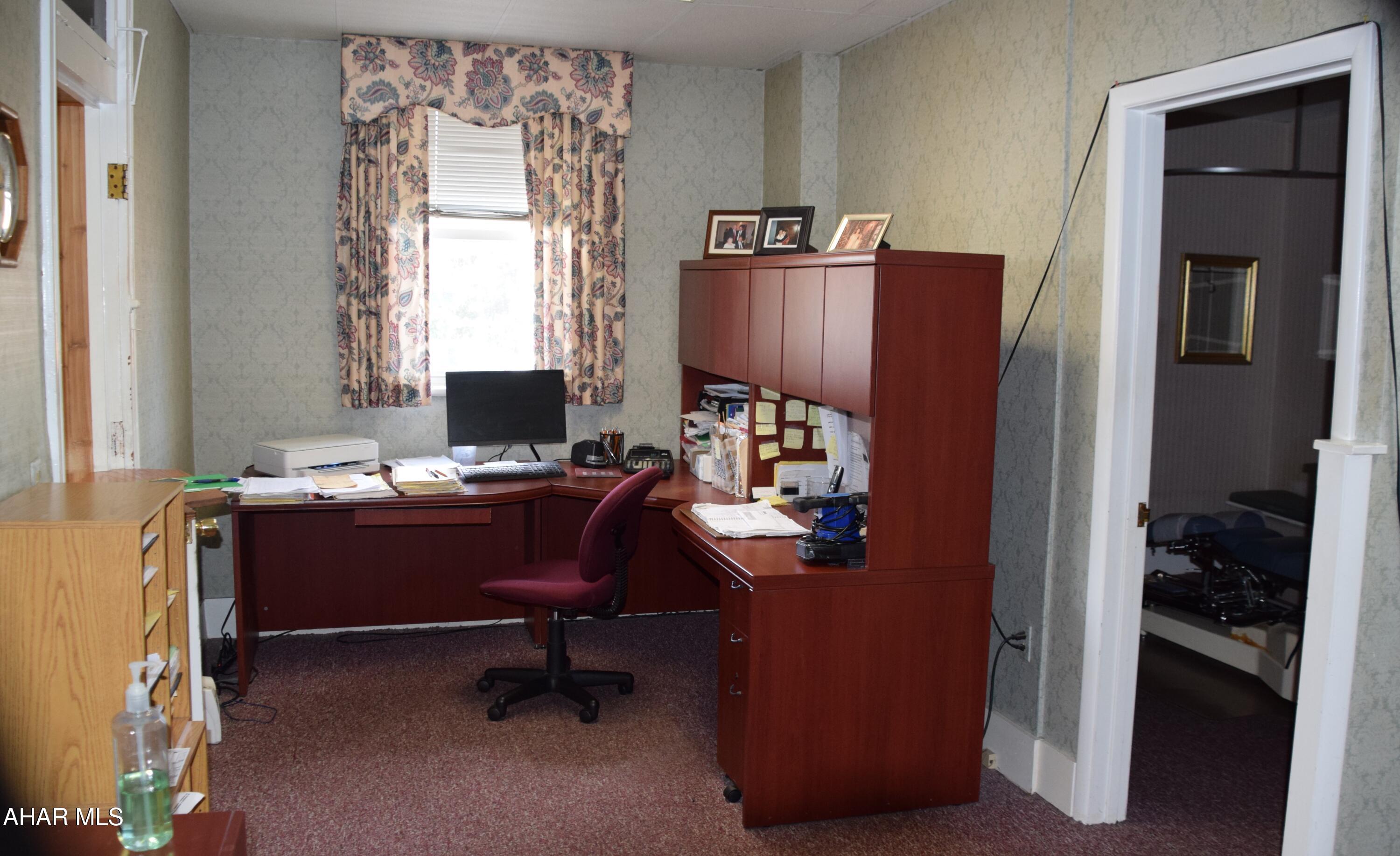 Hollidaysburg - Commercial Sale