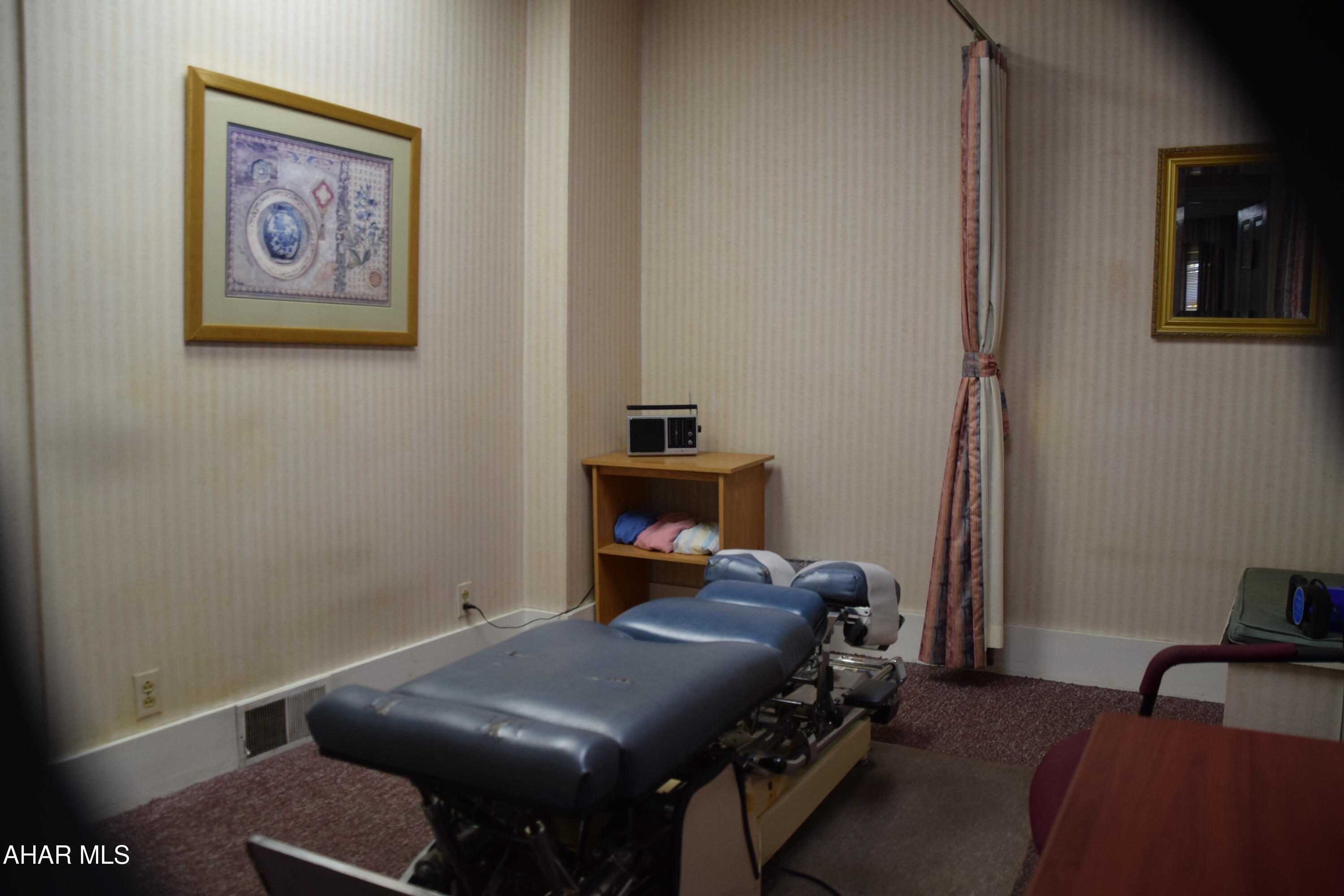 Hollidaysburg - Commercial Sale