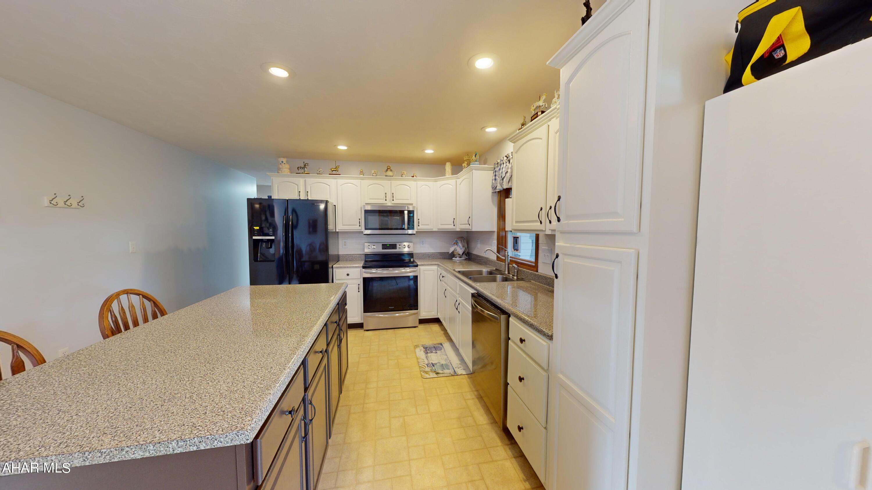 Unknown - Residential