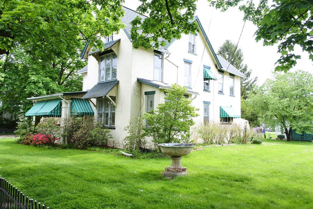 Hollidaysburg - Residential