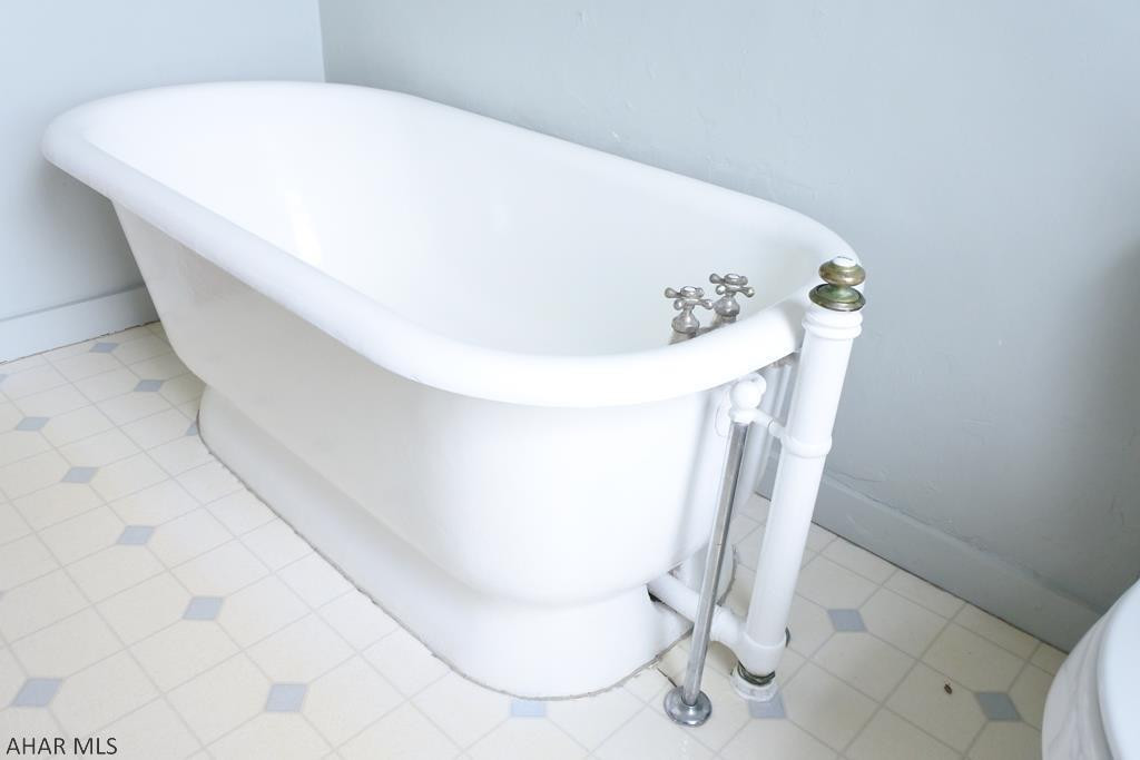 Hollidaysburg - Residential