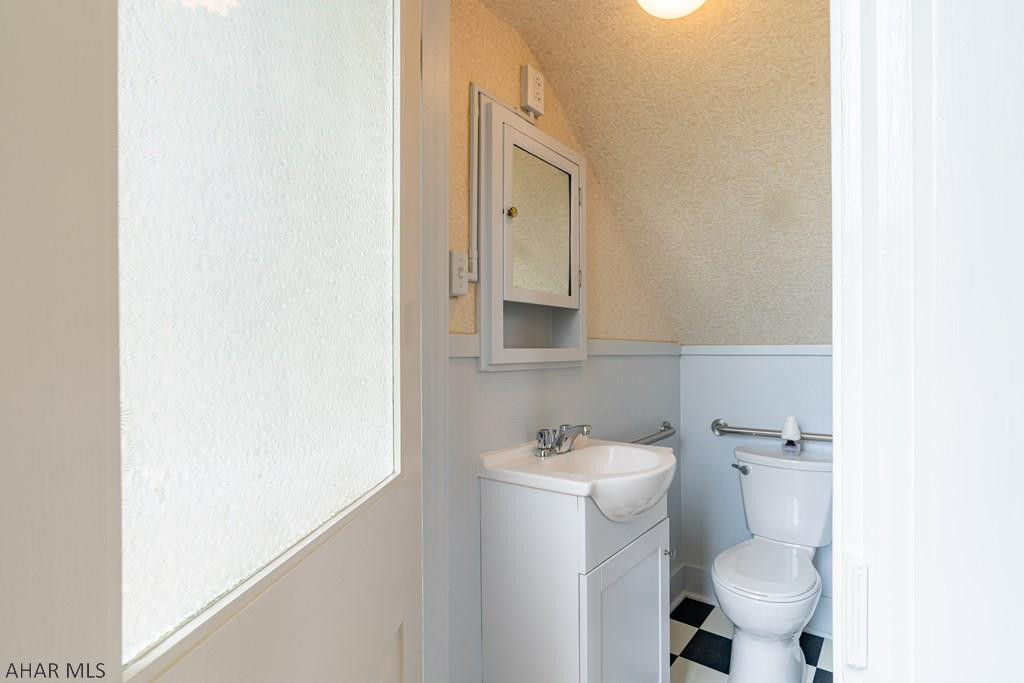 Hollidaysburg - Residential