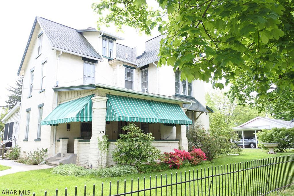 Hollidaysburg - Residential