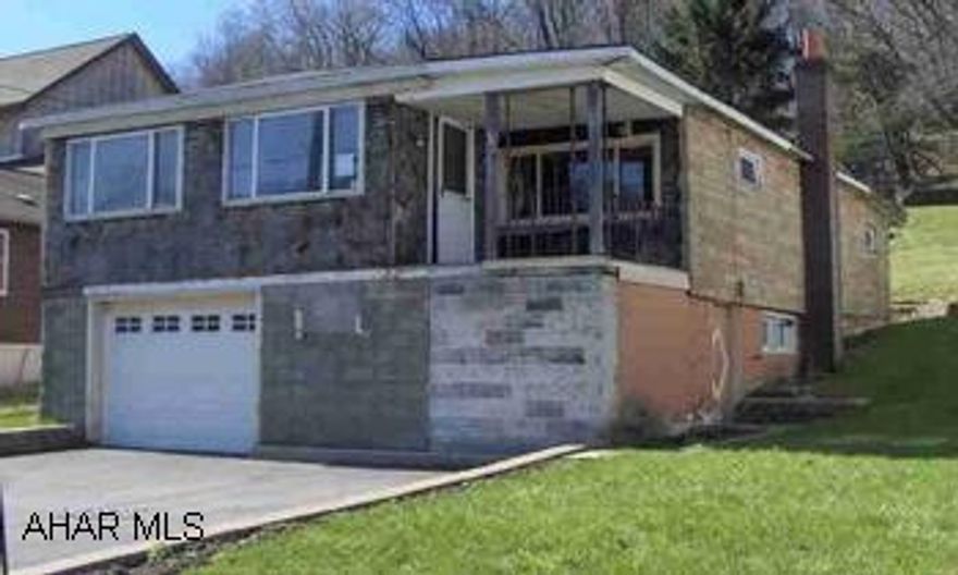 Stone faced 2 BR ranch on a 44 x 150 lot. New windows, Oil Hot Water heat. 1 car garage w/ new door. Kitchen & bath done but the rest is studded- needs drywalled.  Stone faced 2 BR ranch on a 44 x 150 lot. New windows, Oil Hot Water heat. 1 car garage w/ new door. Kitchen & bath done but the rest is studded- needs drywalled.